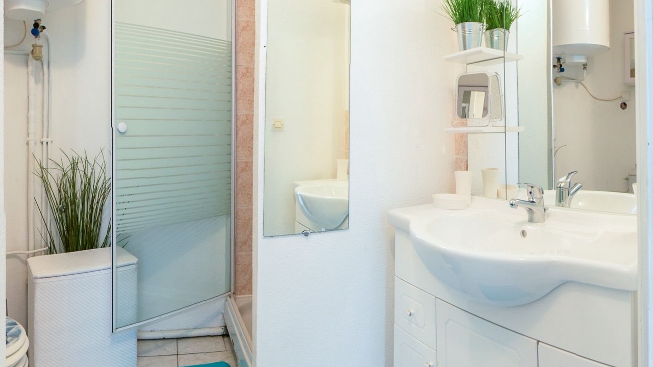 Photo of Bathroom in Frontignan