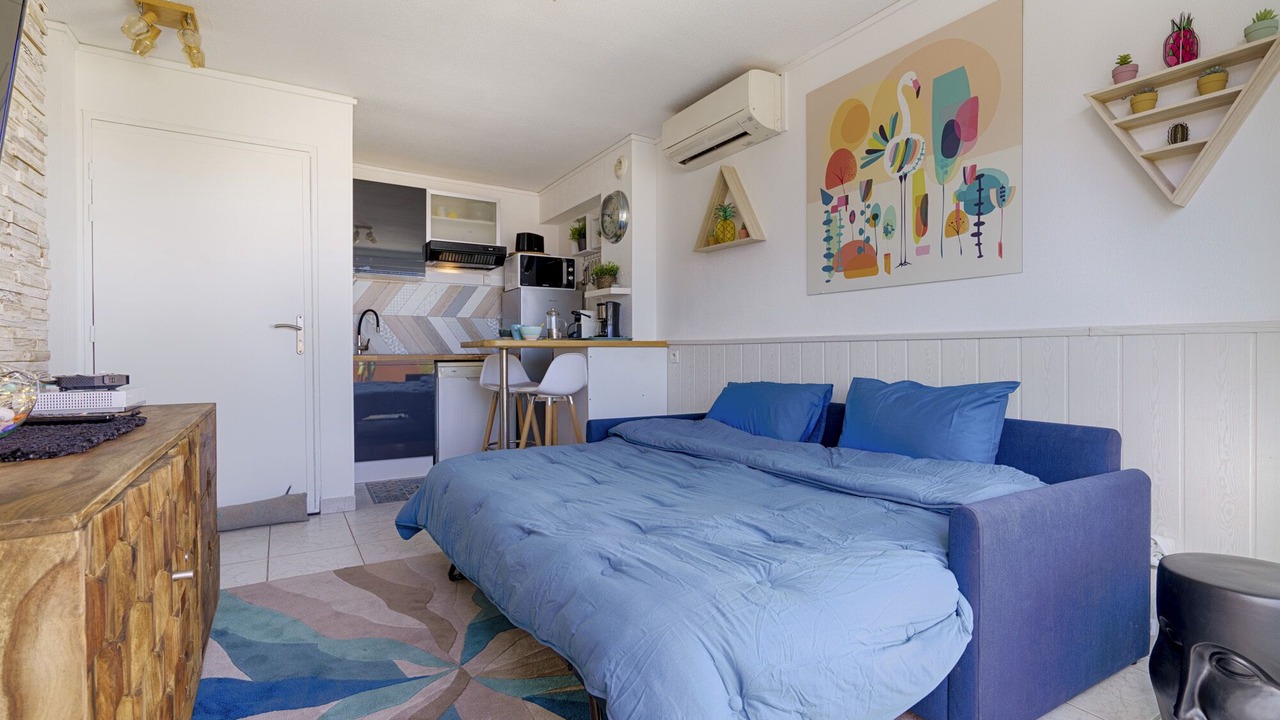 Photo of Bedroom in Frontignan