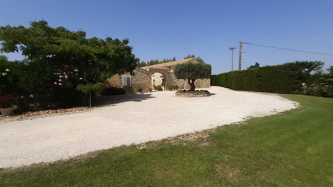 Photo of Outdoor in Courthezon