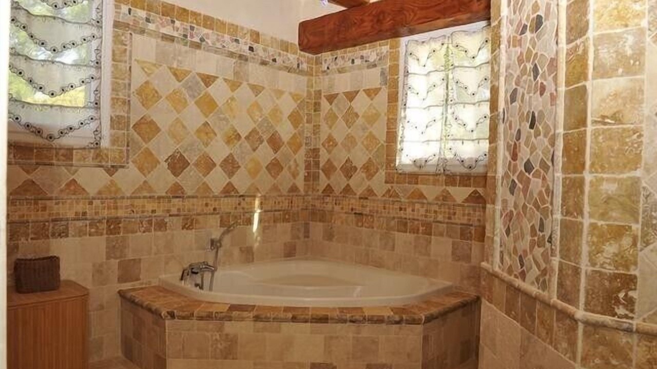 Photo of Bathroom in Boisset-et-Gaujac