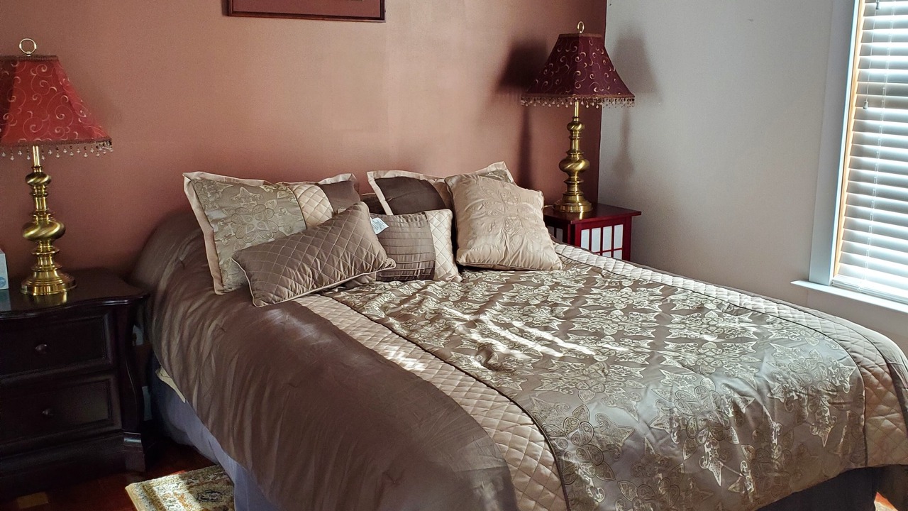 Photo of Bedroom in Tilghman
