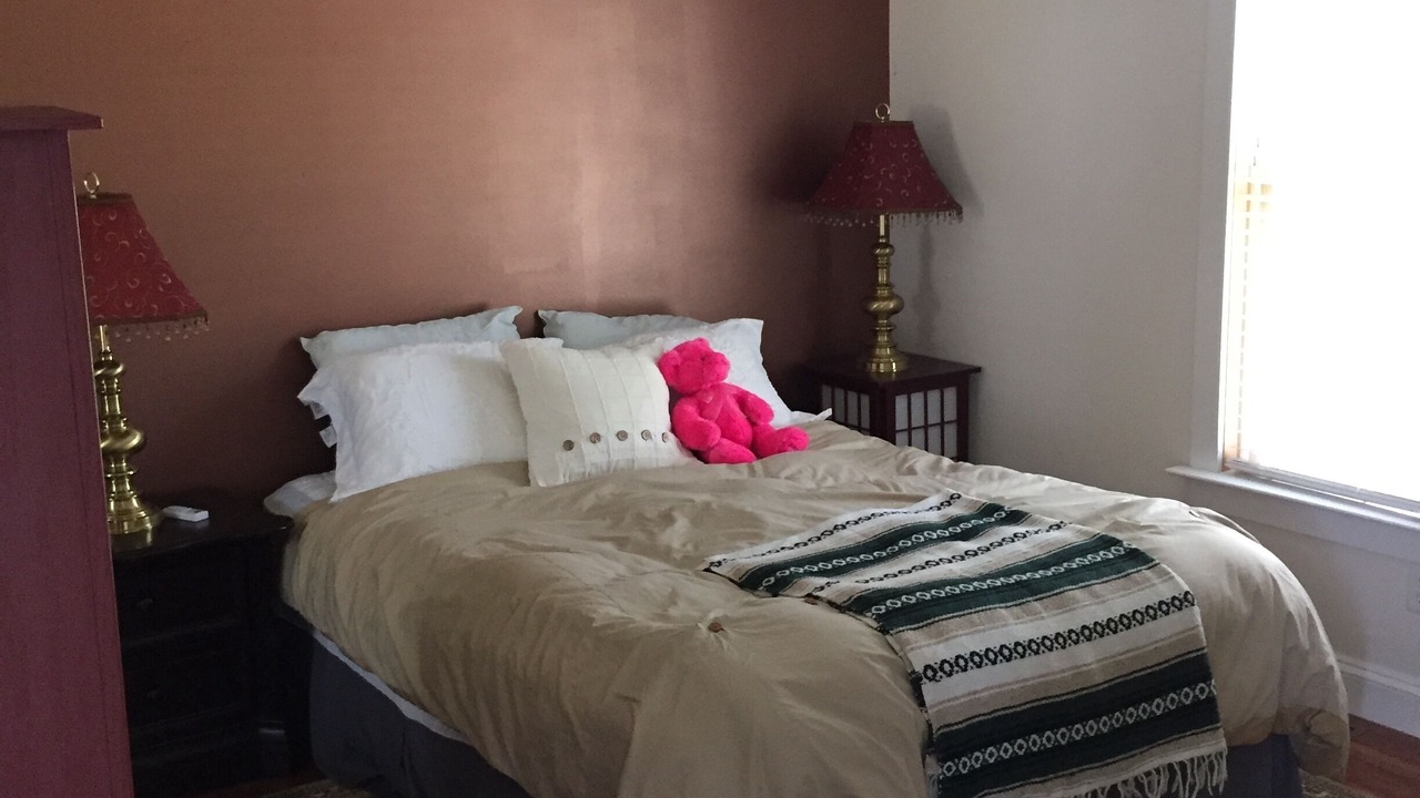 Photo of Bedroom in Tilghman