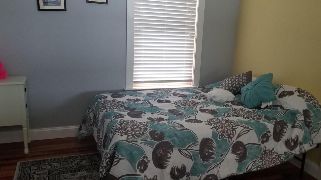 Photo of Bedroom in Tilghman