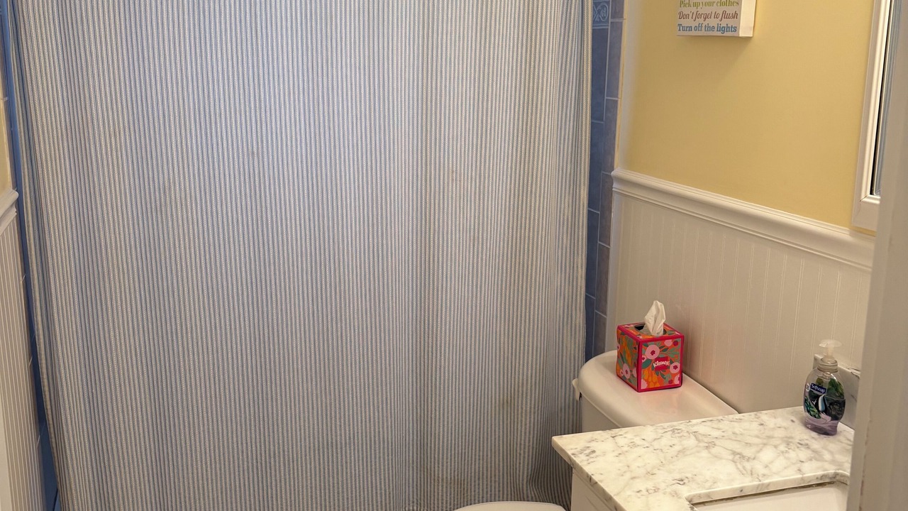 Photo of Bathroom in Seaview