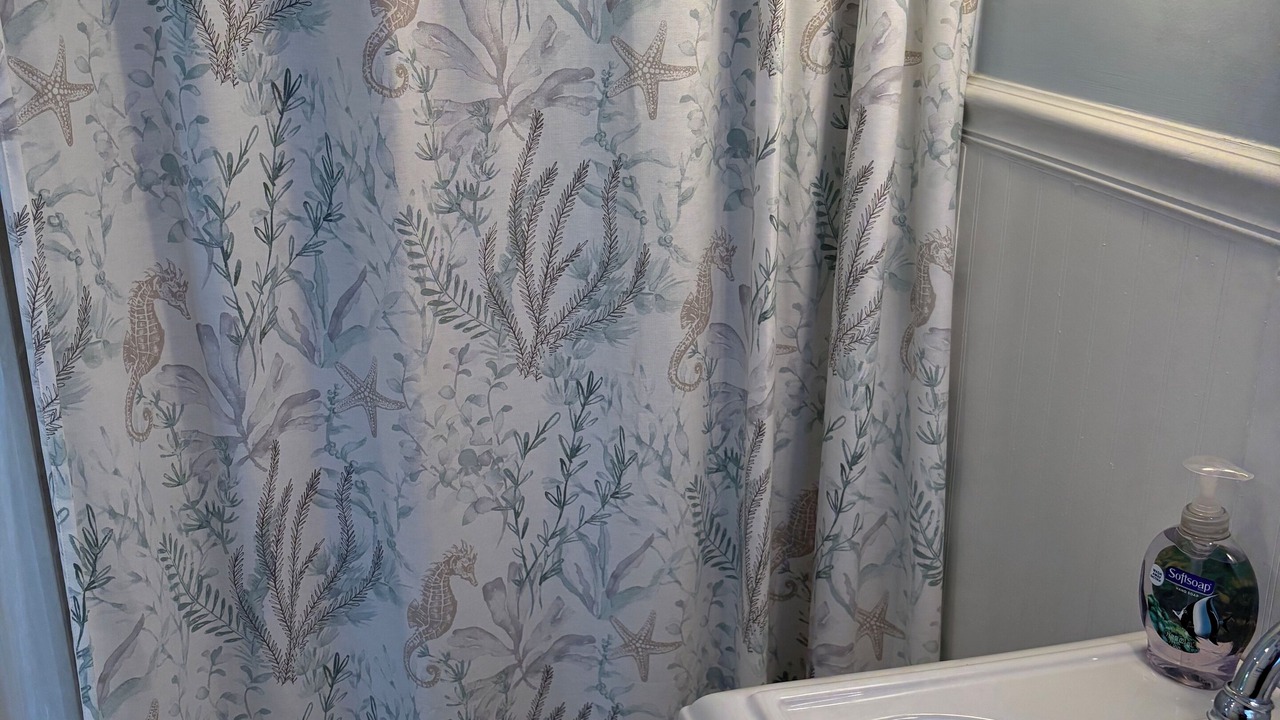 Photo of Bathroom in Seaview