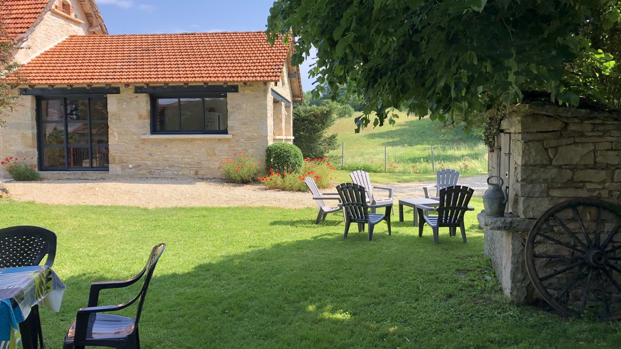 Photo of Outdoor in Villeneuve d'Aveyron