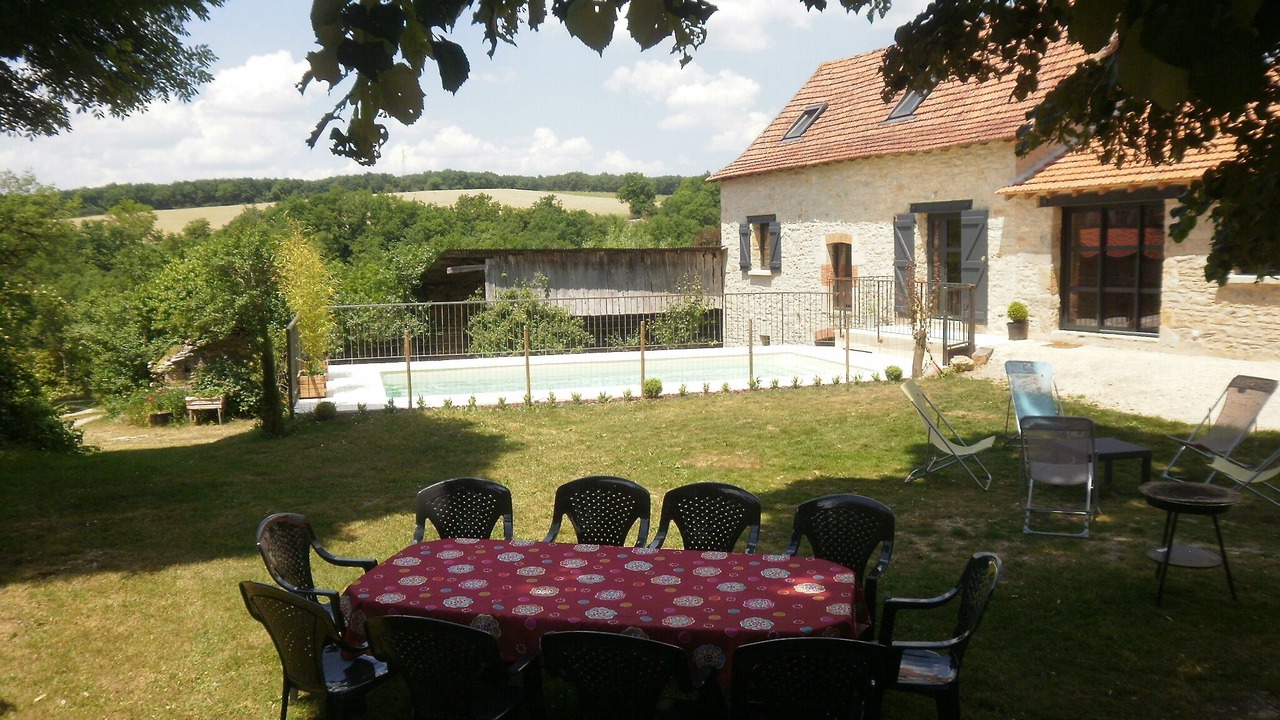 Photo of Outdoor in Villeneuve d'Aveyron