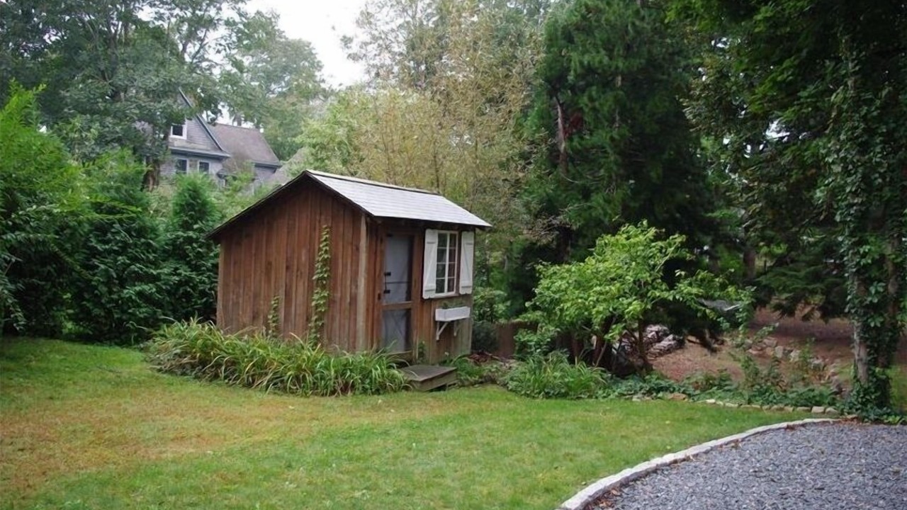 Photo of Outdoor in Woods Hole