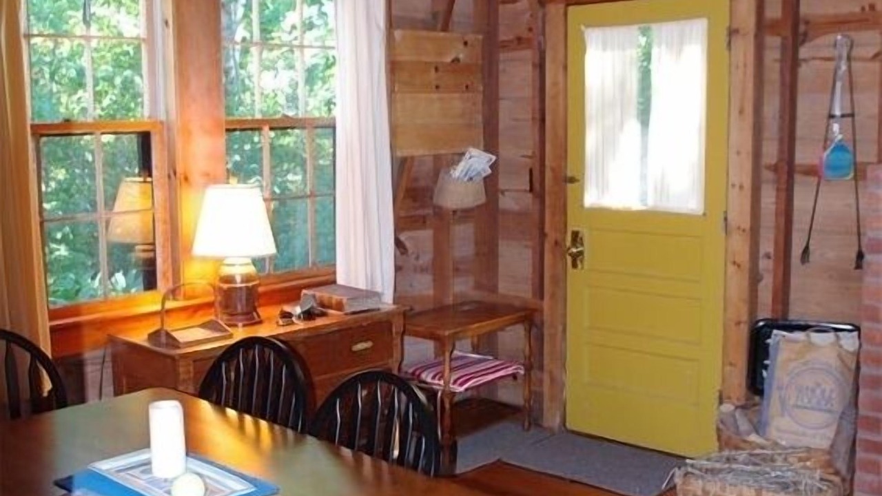 Photo of Livingroom in Woods Hole