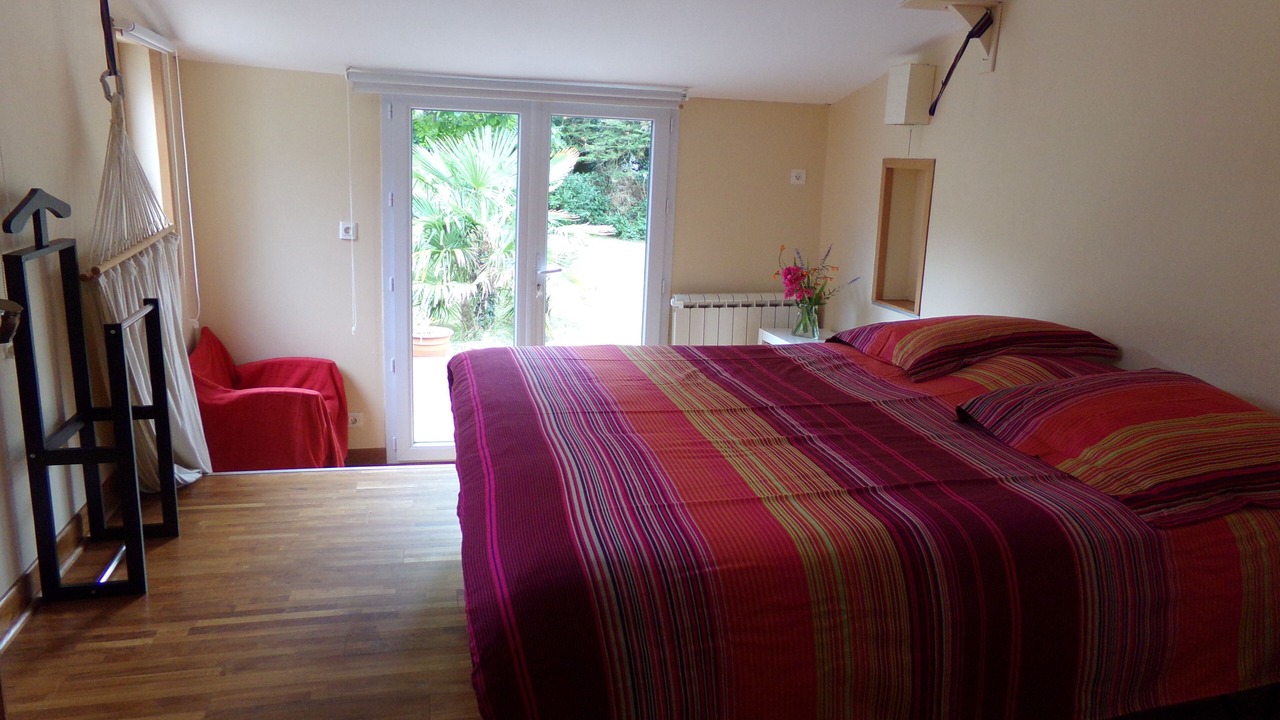 Photo of Bedroom in Logonna-Daoulas