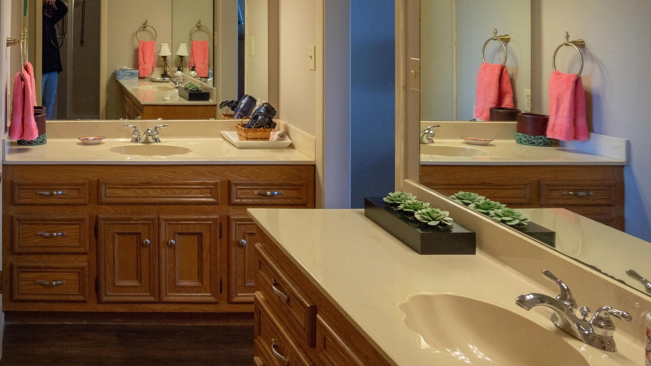Photo of Bathroom in Pottsboro