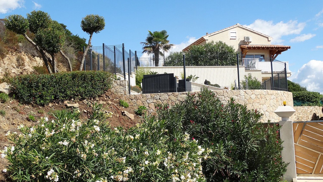 Photo of Outdoor in Alata