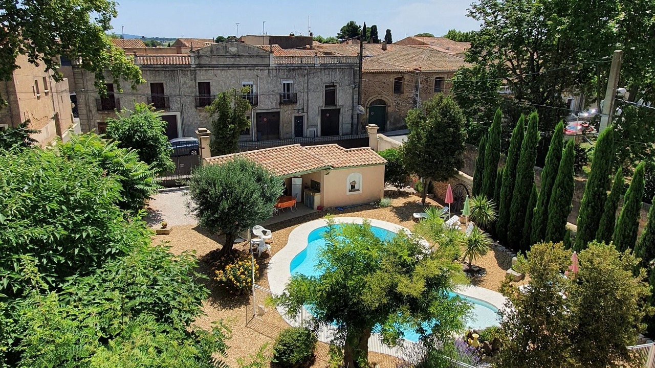 Photo of Outdoor in Pomerols