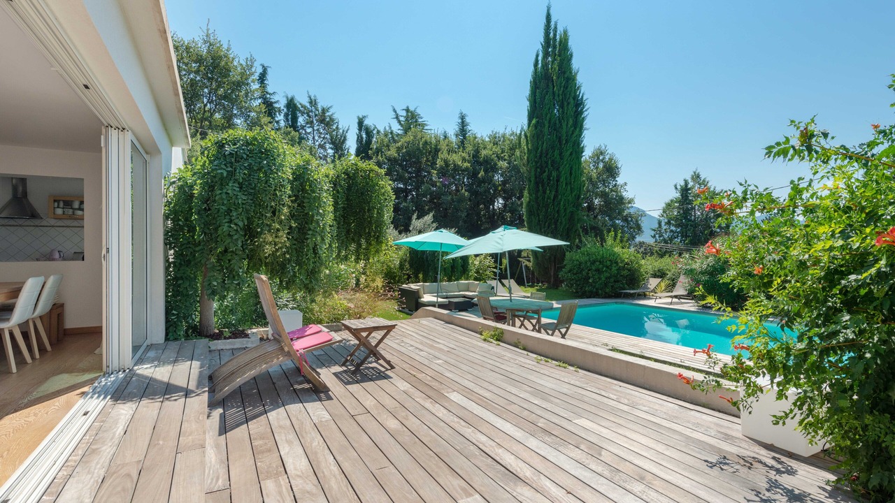 Photo of Outdoor in Pourrieres