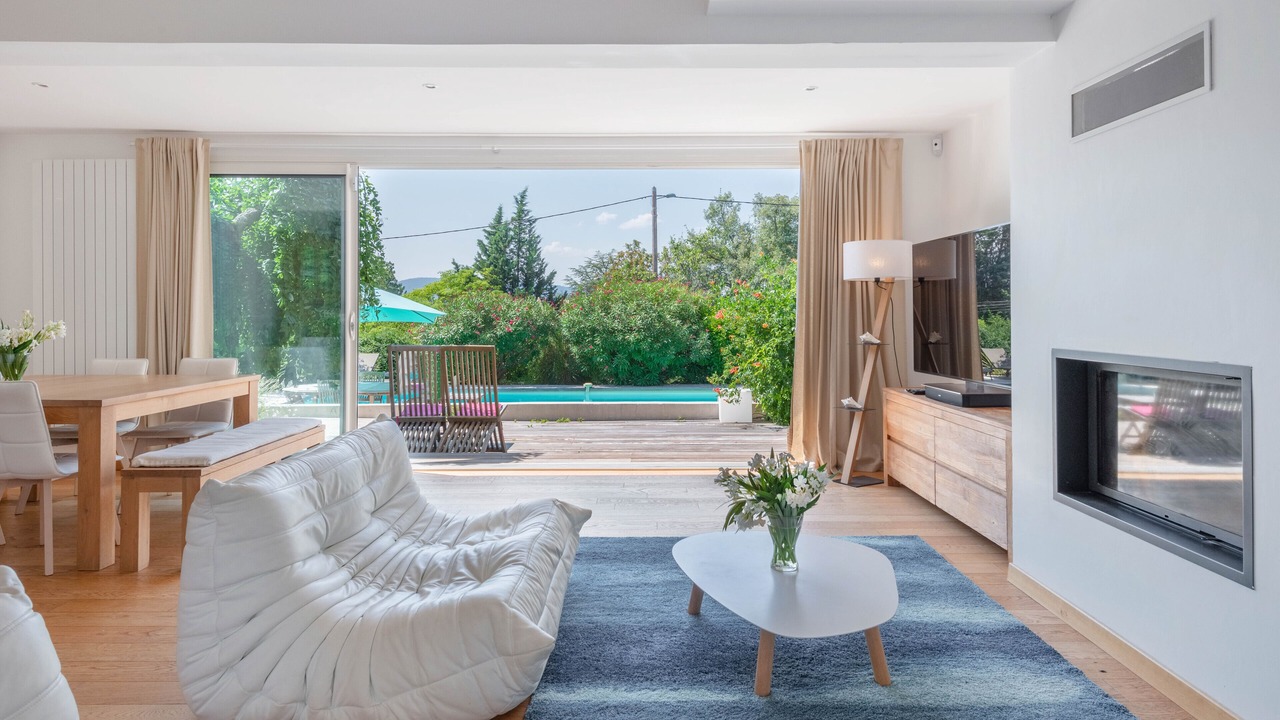 Photo of Livingroom in Pourrieres