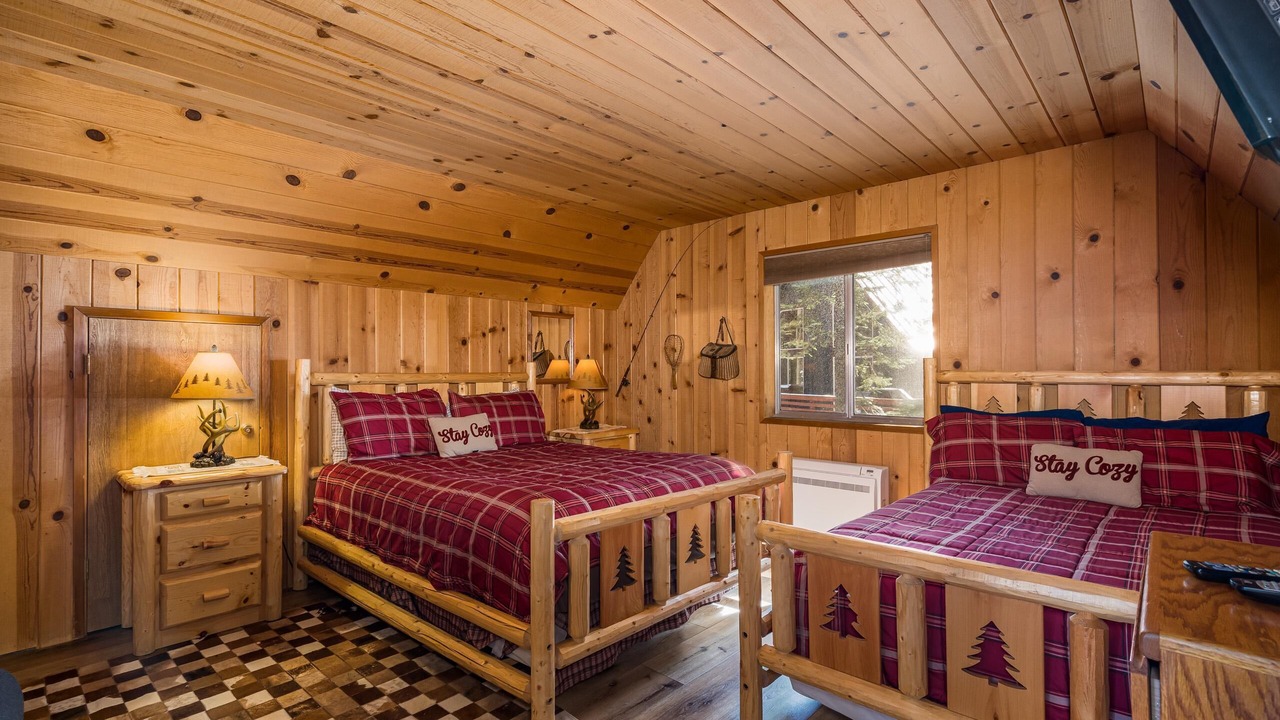 Photo of Bedroom in Yosemite West