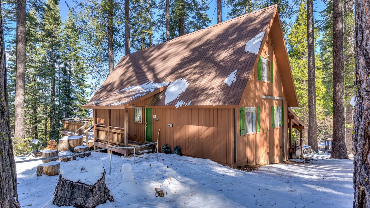 Photo of Outdoor in Yosemite West