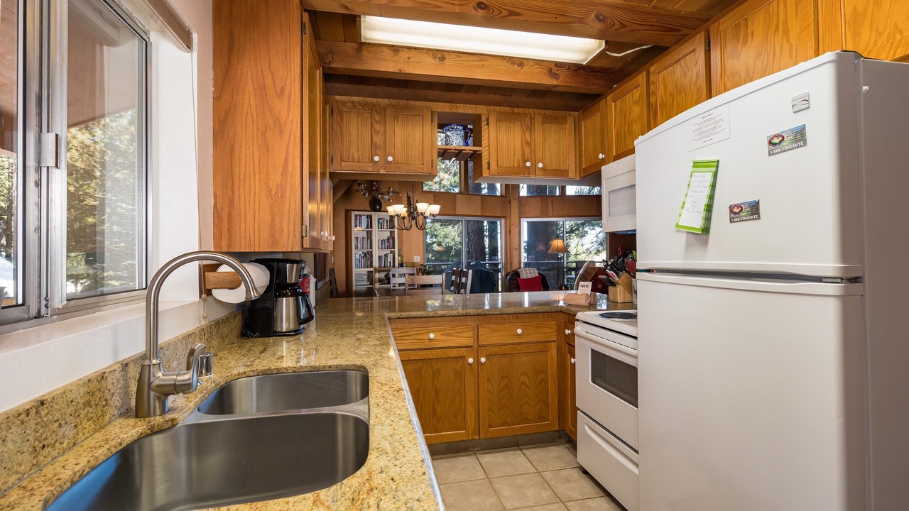 Photo of Kitchen in Yosemite West