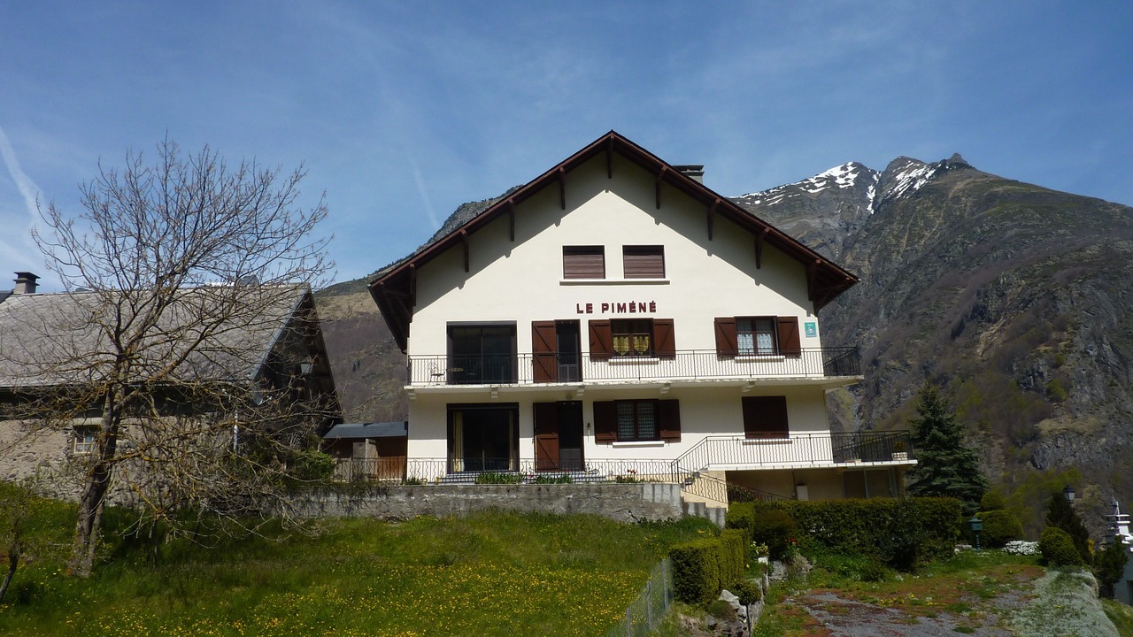 Photo of Outdoor in Gedre