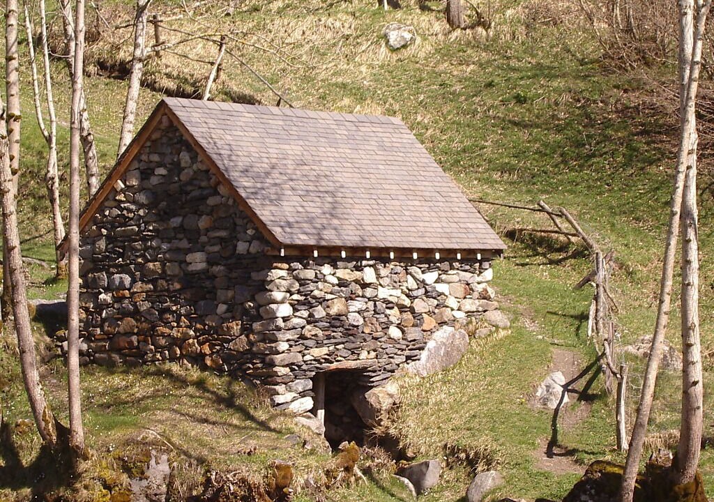 Photo of Outdoor in Gedre