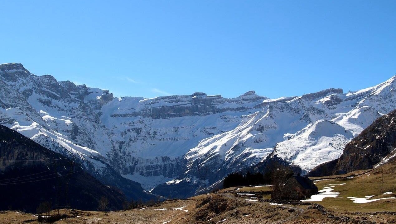 Photo of Outdoor in Gedre