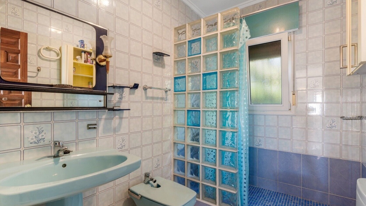 Photo of Bathroom in Quesada