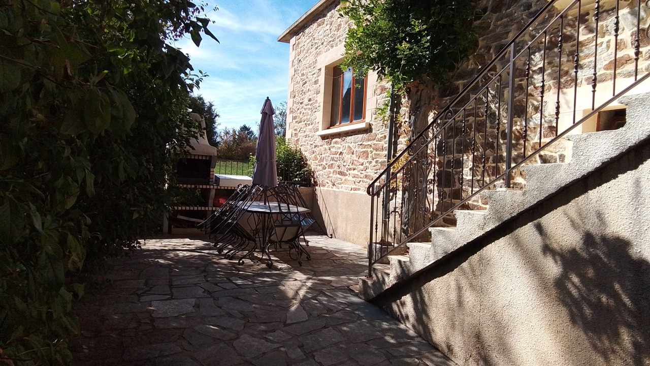 Photo of Patio Balcony in Rullac-Saint-Cirq
