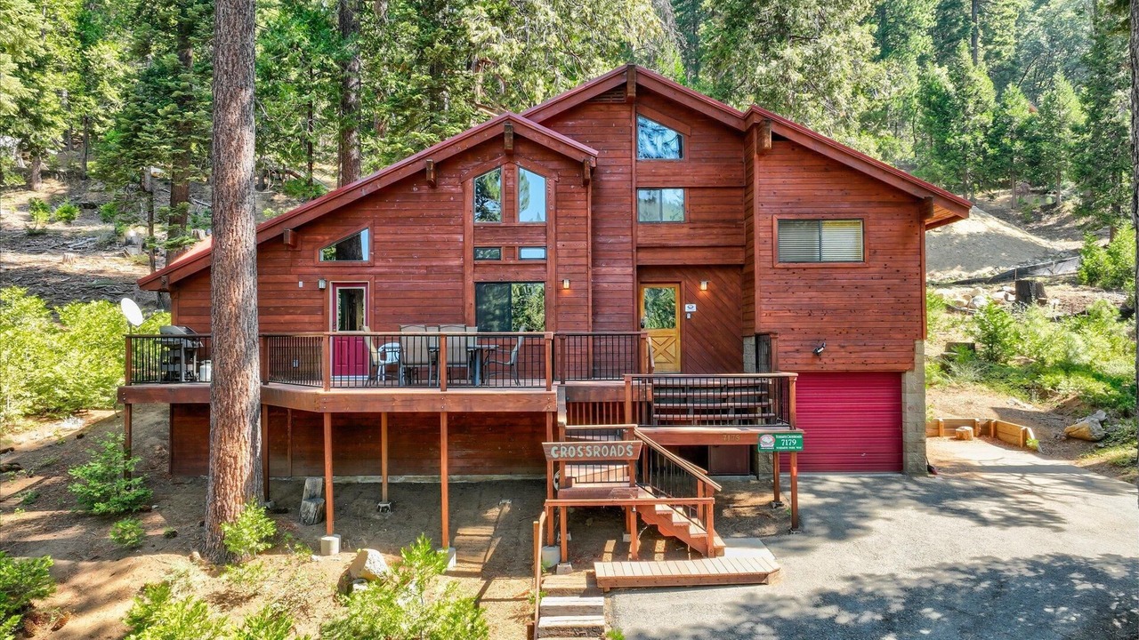 Photo of Outdoor in Yosemite West