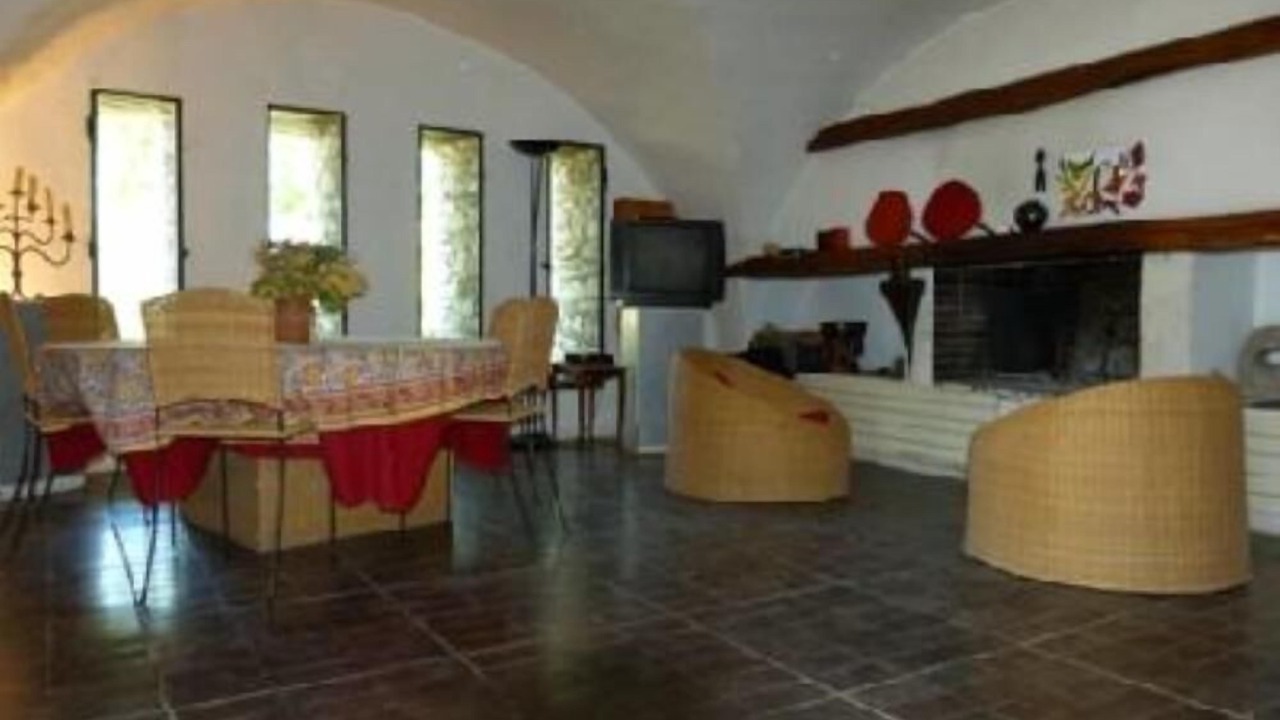 Photo of Bedroom in Revest-des-Brousses