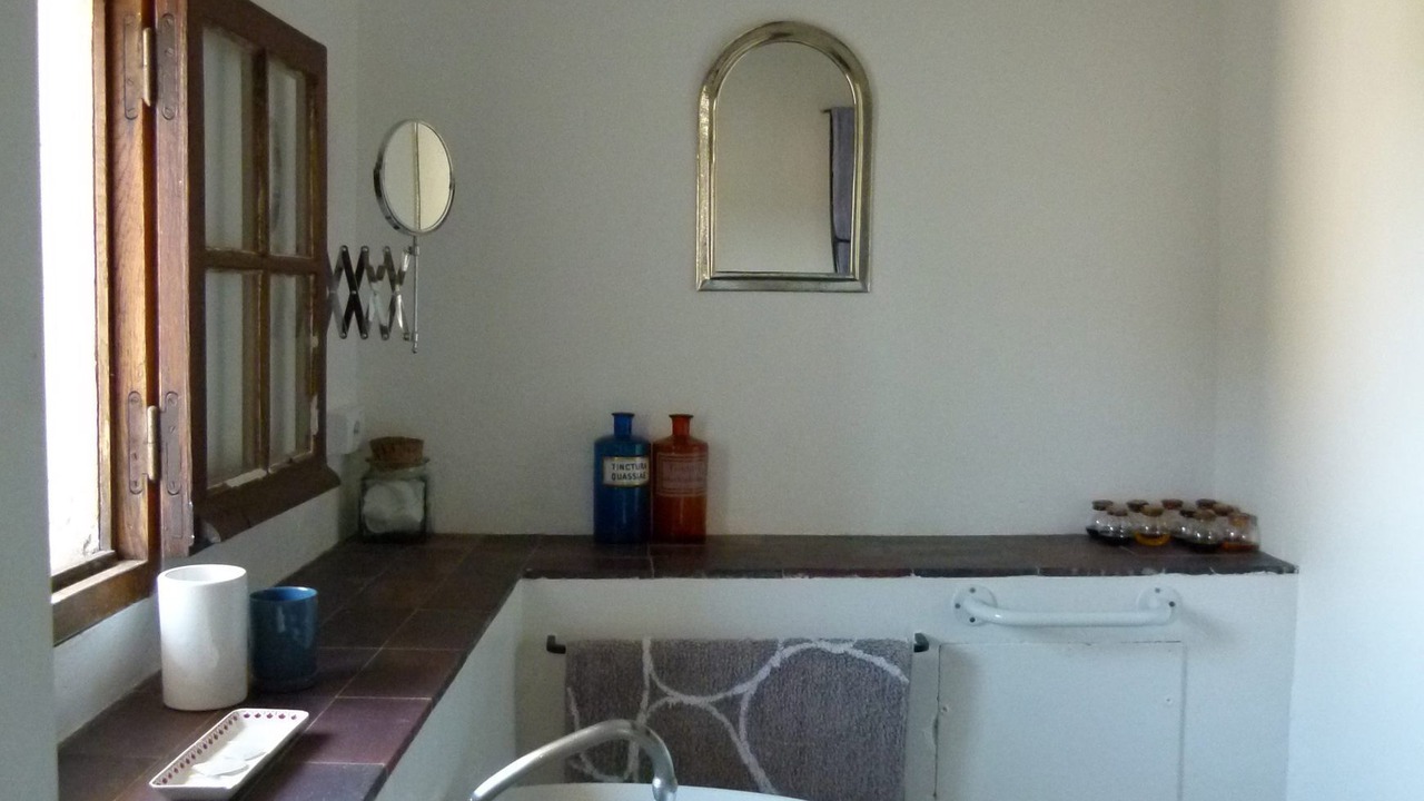 Photo of Bedroom in Revest-des-Brousses