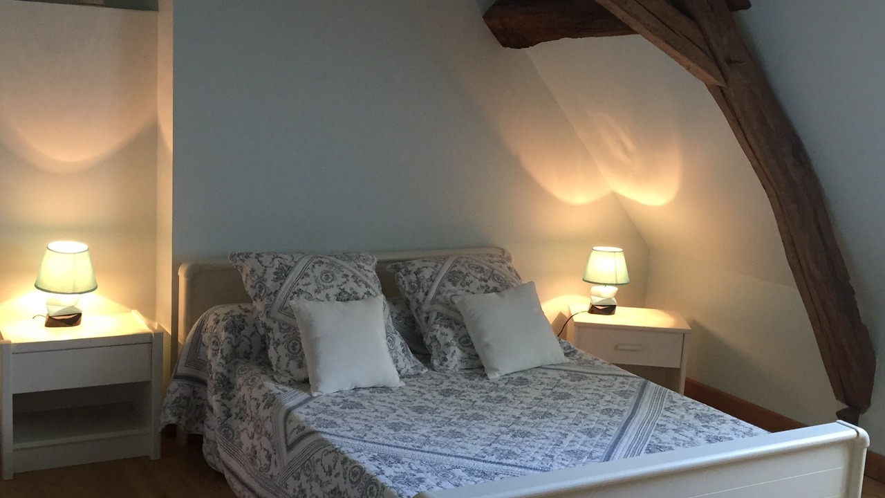 Photo of Bedroom in Saint-Paterne-Racan