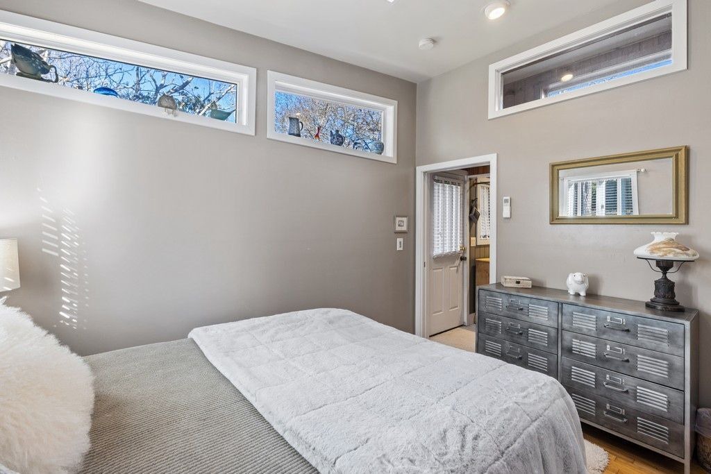 Photo of Bedroom in Silver Beach