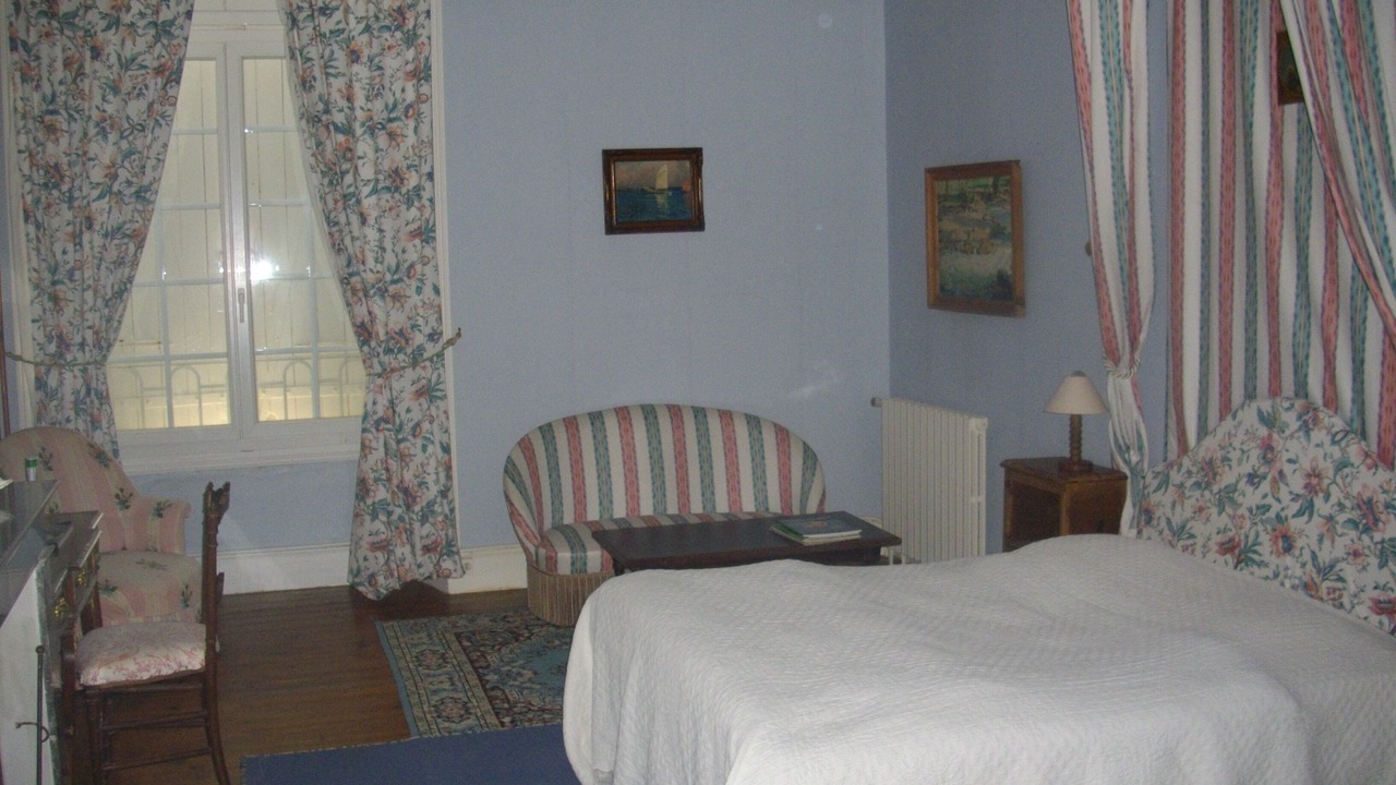 Photo of Bedroom in Castillon-Debats