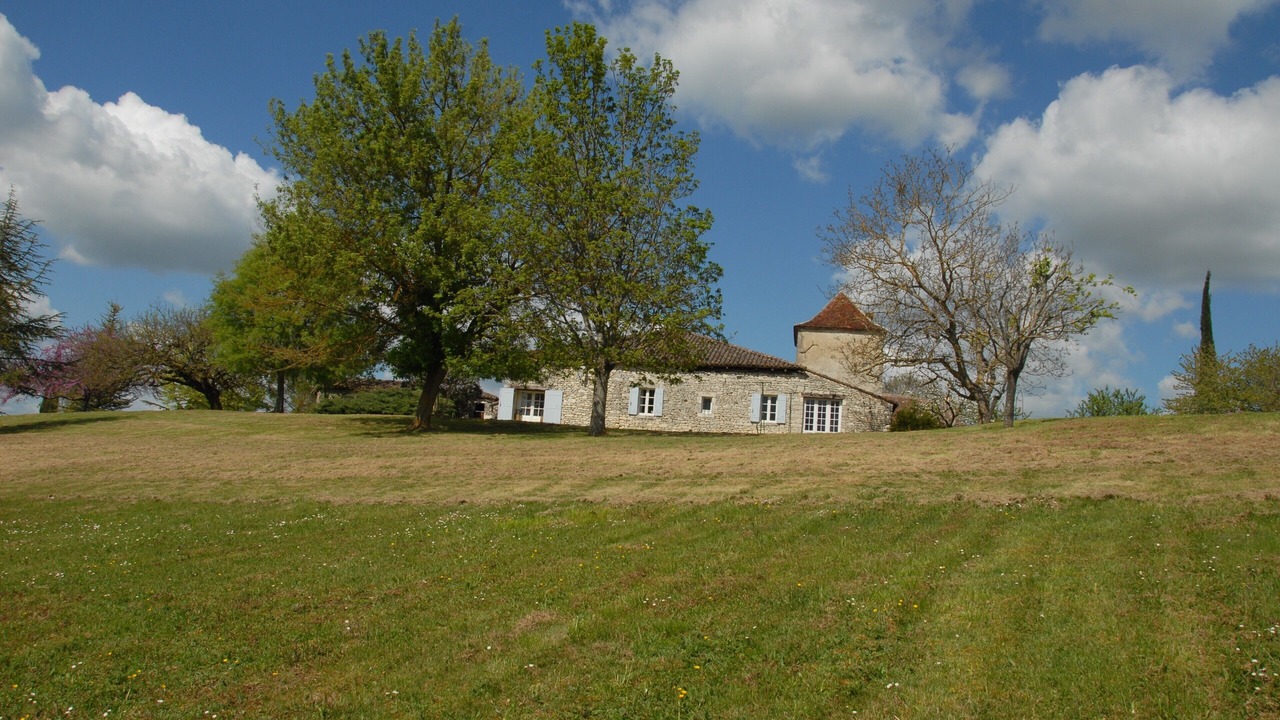 Photo of Outdoor in Douzains