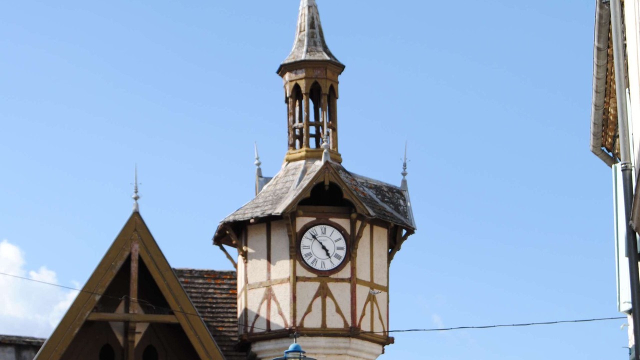 Photo of Others in Douzains