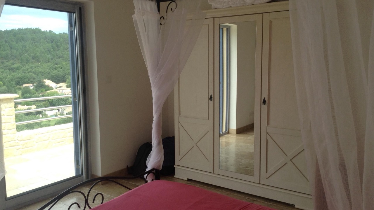 Photo of Bedroom in Saint-Hippolyte-de-Montaigu