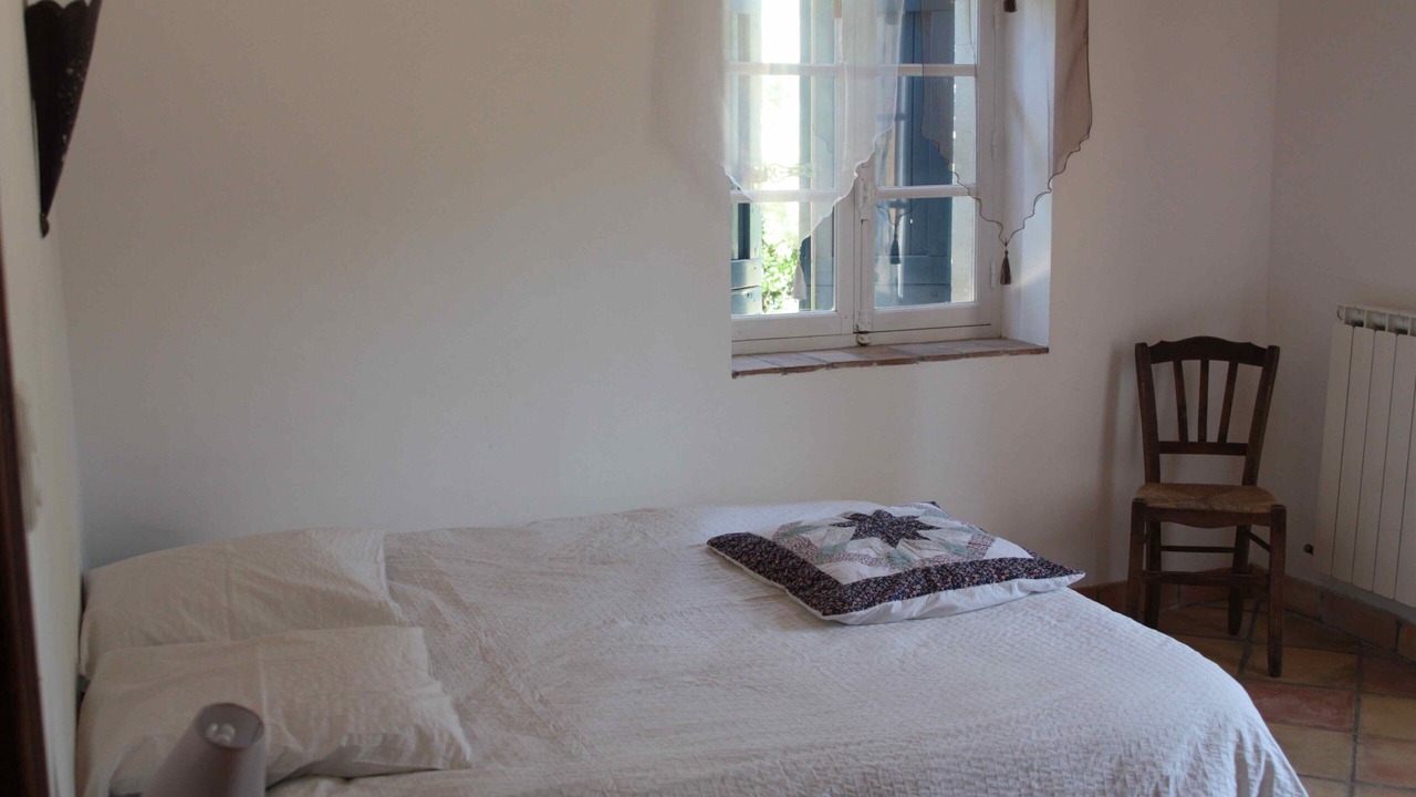 Photo of Bedroom in Apt