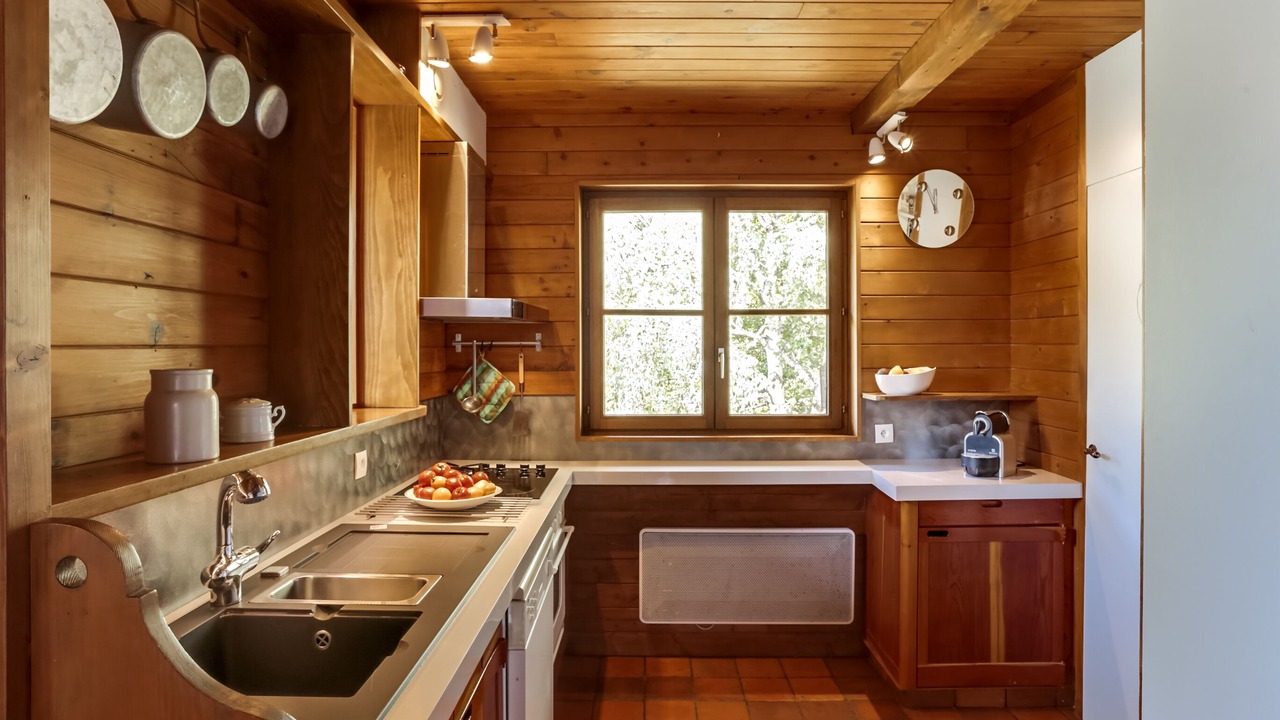 Photo of Kitchen in Huez-en-Oisans
