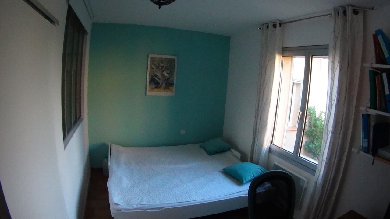 Photo of Bedroom in Entraigues-sur-la-Sorgue