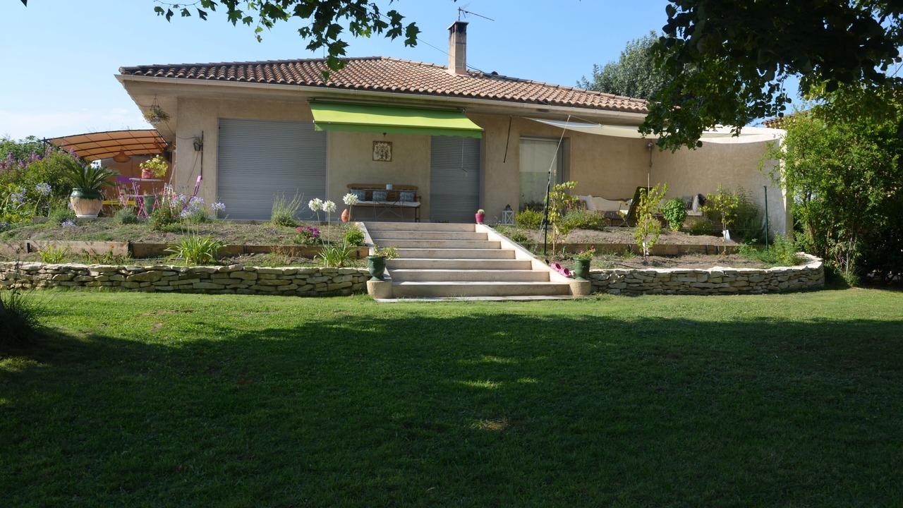 Photo of Outdoor in Entraigues-sur-la-Sorgue