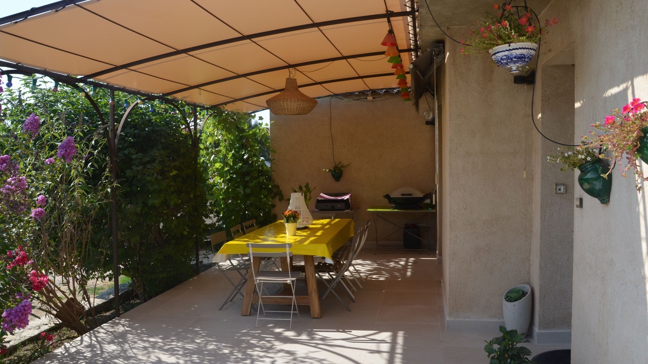 Photo of Outdoor in Entraigues-sur-la-Sorgue