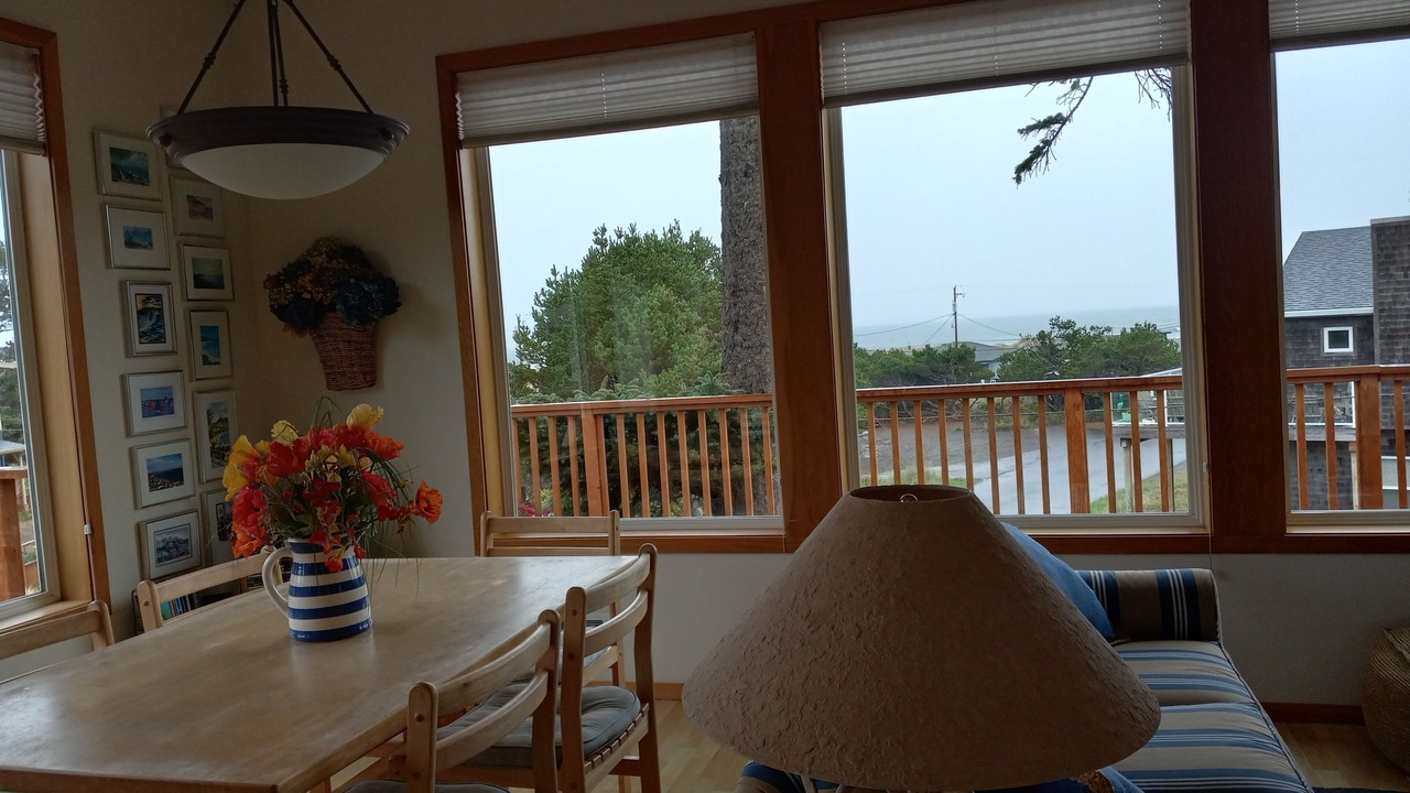 Photo of Livingroom in Manzanita