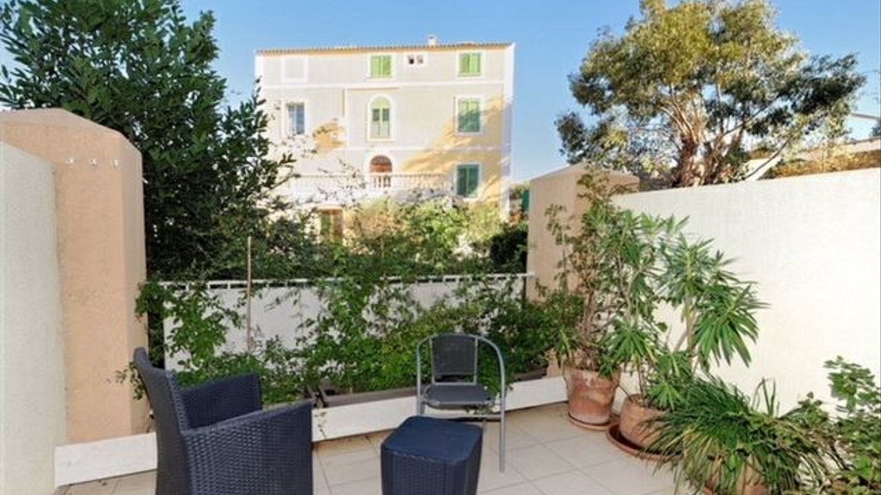 Photo of Patio Balcony in L'Ile-Rousse