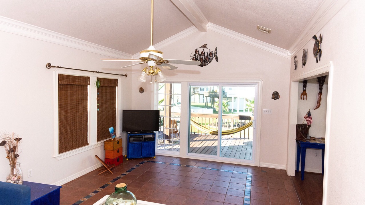 Photo of Livingroom in Isla Del Sol