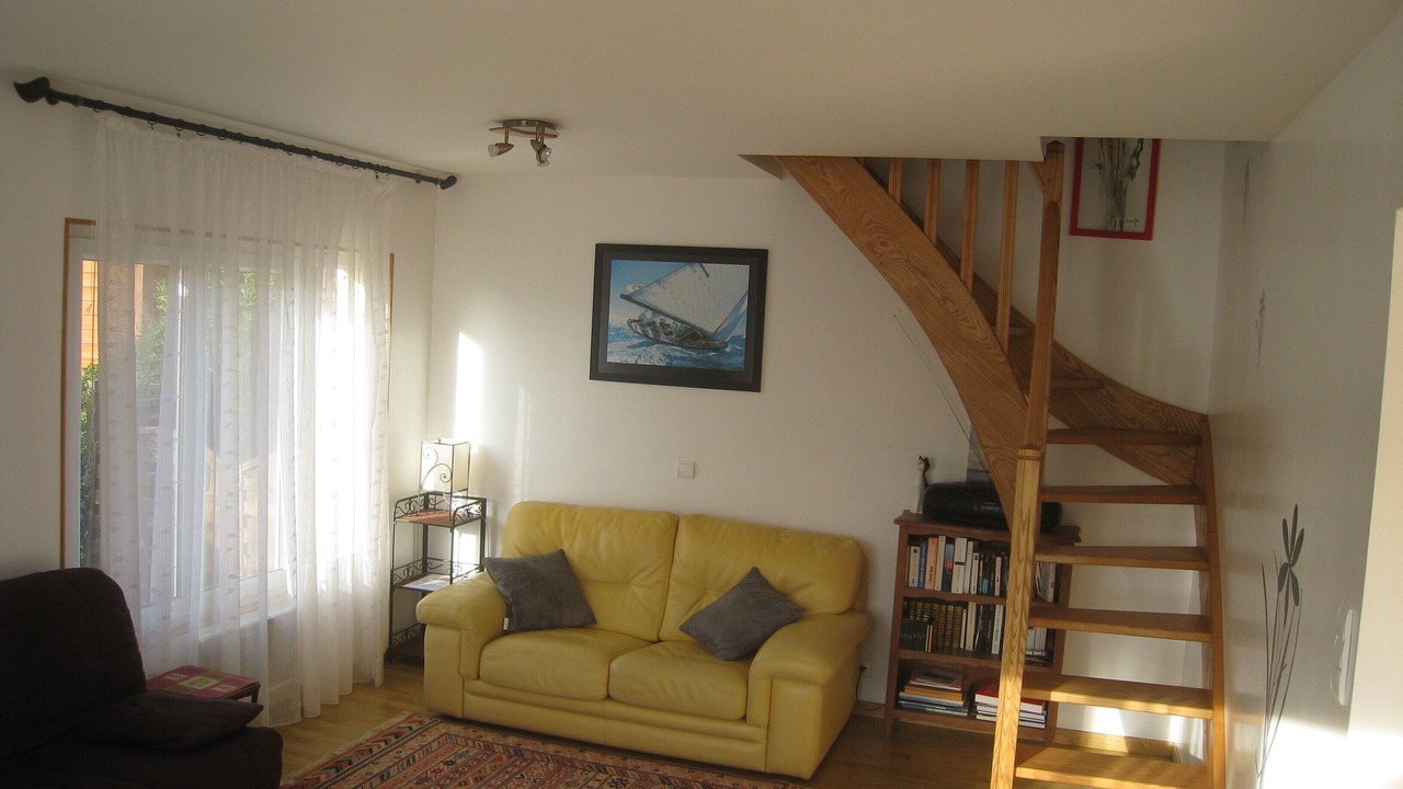 Photo of Livingroom in Saint-Martin de Brehal
