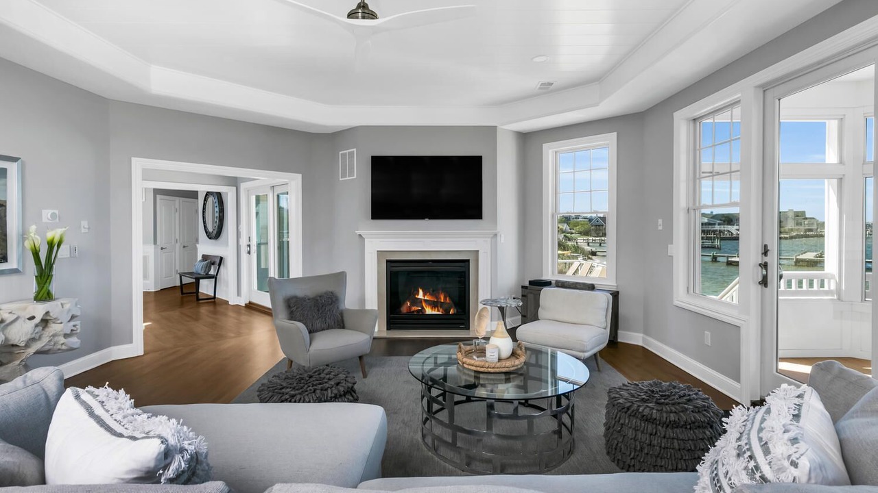 Photo of Livingroom in Harvey Cedars