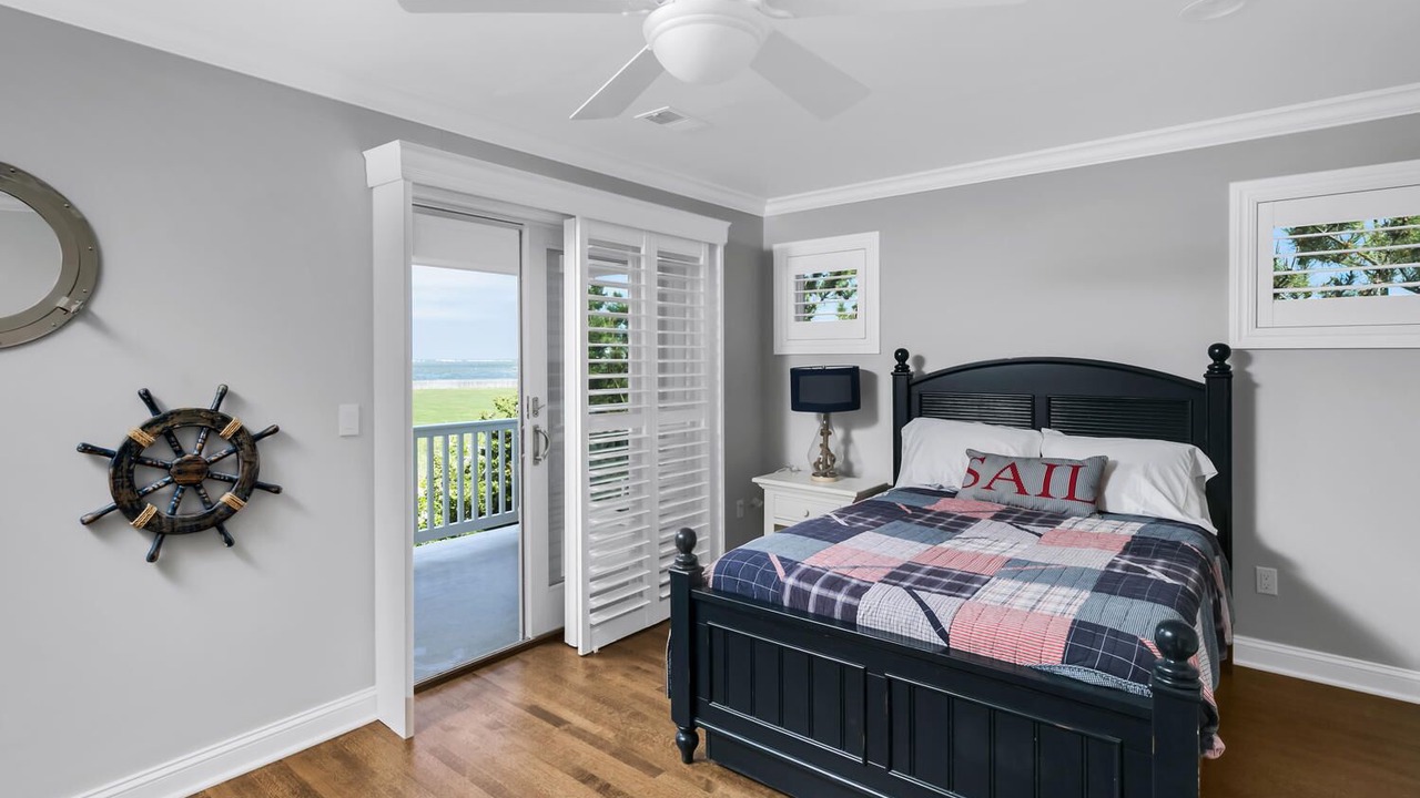 Photo of Bedroom in Harvey Cedars