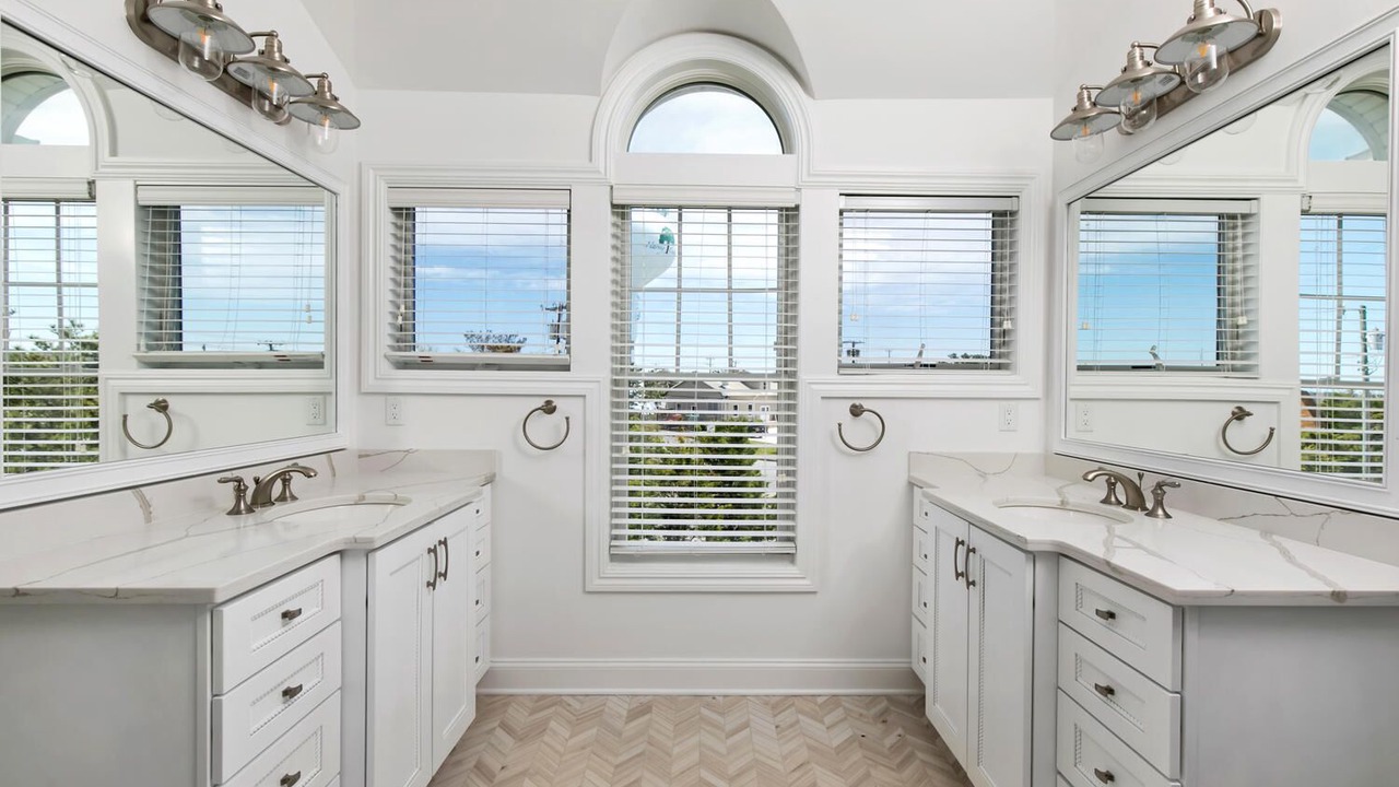 Photo of Bathroom in Harvey Cedars