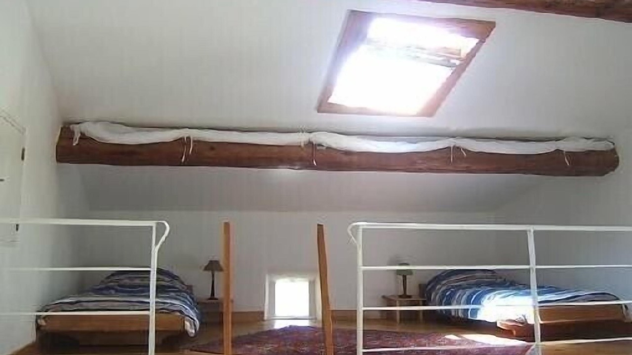 Photo of Bedroom in Junas