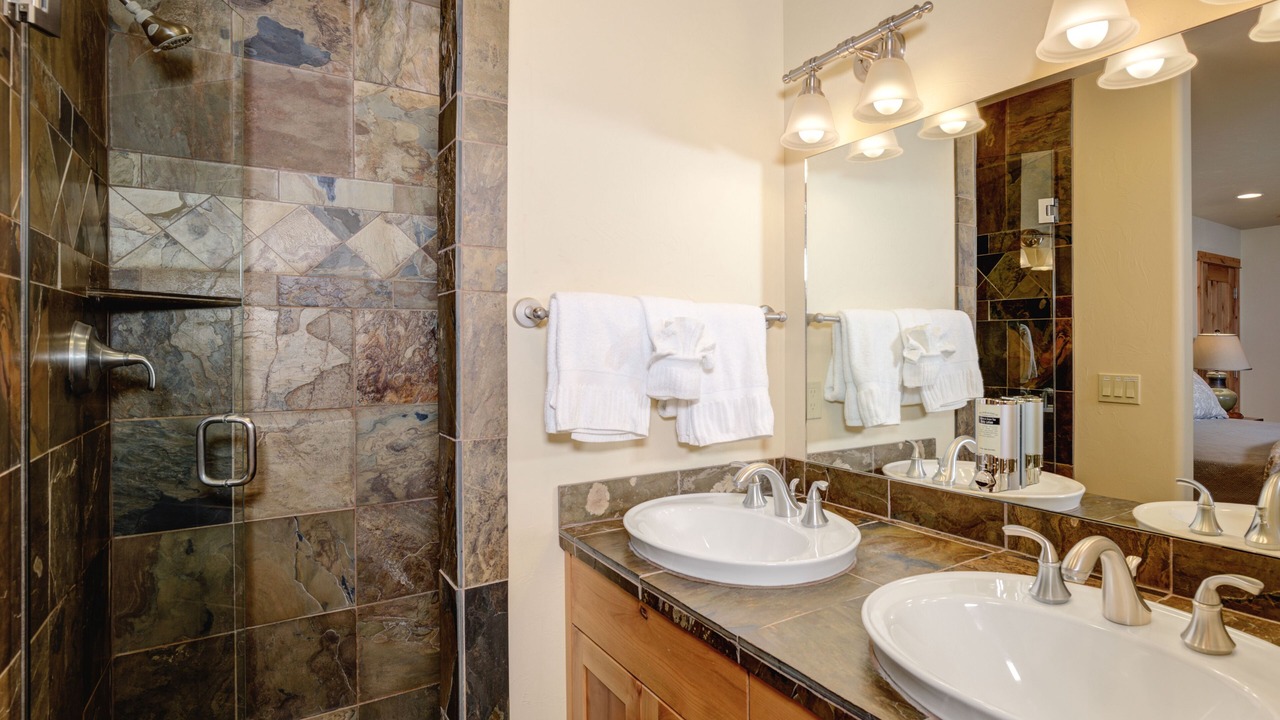 Photo of Bathroom in Big Sky